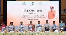 The Minister of State for Education, Dr. Subhas Sarka, the Minister of State for Education, Smt. Annpurna Devi and the Minister of State for External Affairs and Education, Dr. Rajkumar Ranjan Singh releasing the publication on the occasion of Shikshak Parv 2022, in New Delhi on September 06, 2022.