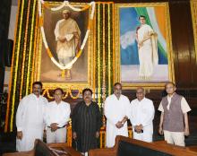 The Minister of State for External Affairs and Education, Dr. Rajkumar Ranjan Singh and other dignitaries paid tribute to Pandit Motilal Nehru on his birth anniversary at Parliament House, in New Delhi on May 6, 2023.