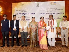 Minister for Education Shri Dharmendra Pradhan felicitates NAT 2023