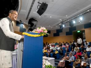 Shri Dharmendra Pradhan addressing at the signing of tripartite MoU between DEPwD & Autonomous Institutions of the DoSEL 