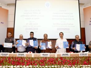 Shri Dharmendra Pradhan launches the AI & Computational Thinking curriculum for Classes III to VIII